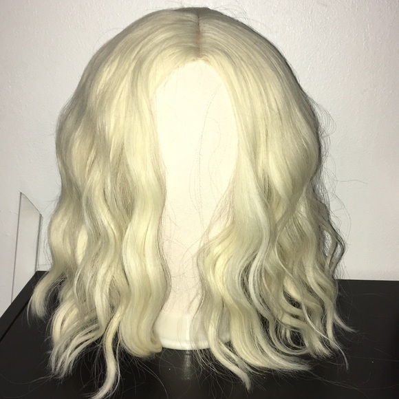 Other - Platinum blonde synthetic wig